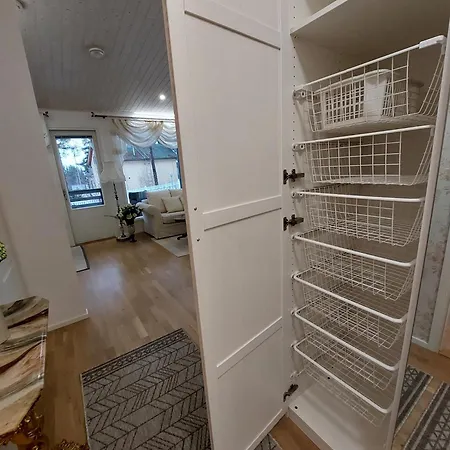Apartament Tilava Kaksio Paritalosta